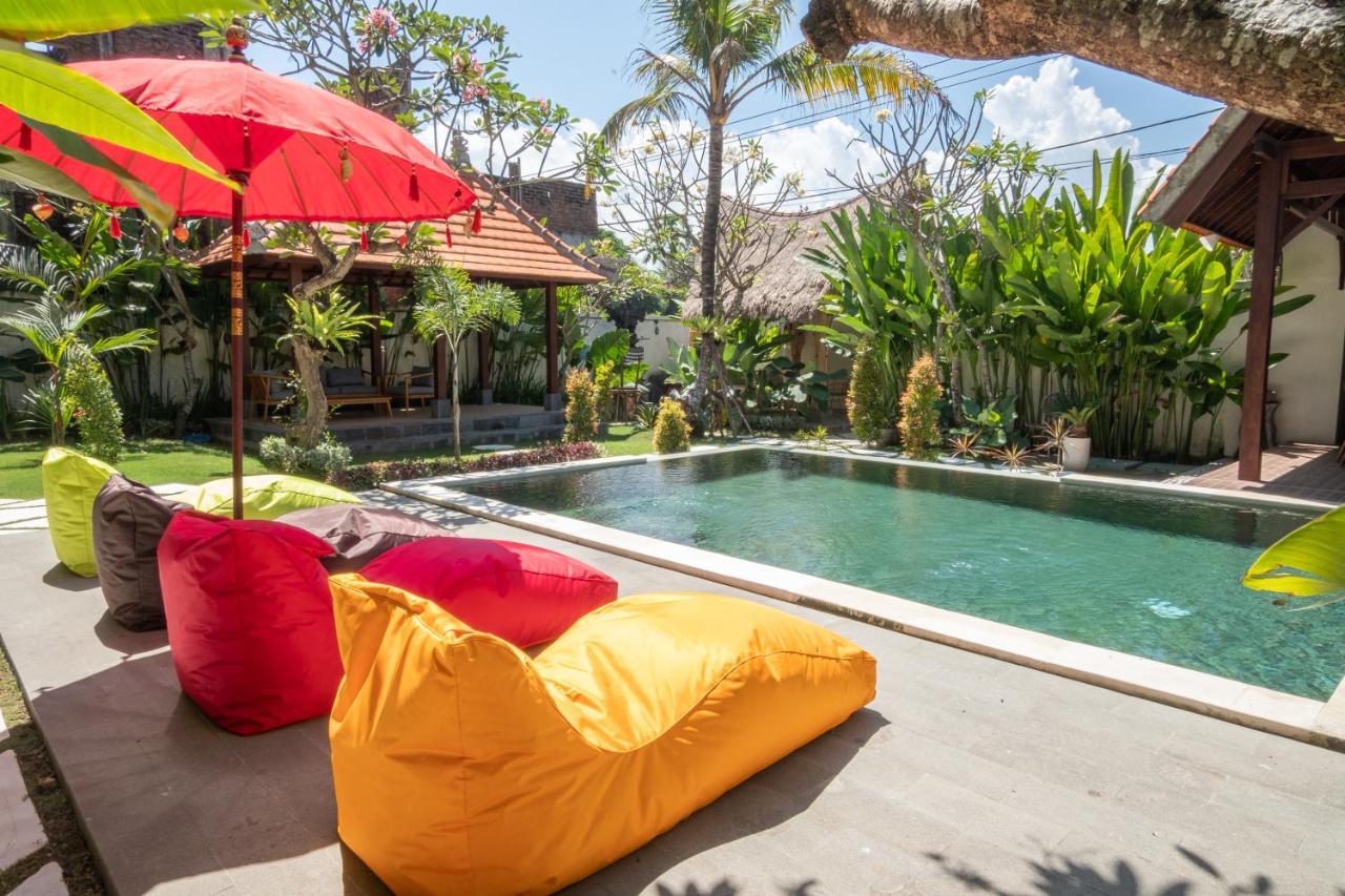 Mupu Jana G.House Keramas Hotel Buitenkant foto