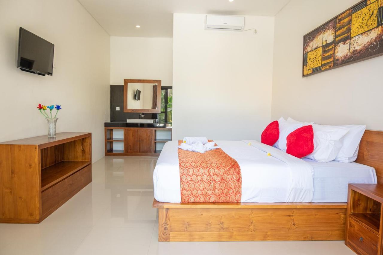 Mupu Jana G.House Keramas Hotel Buitenkant foto